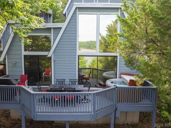 400 Hopetown Drive, Osage Beach, MO 65065