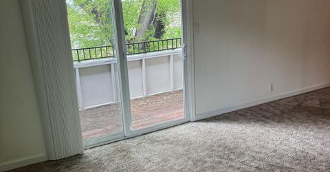 400 S Saliman Road, Unit APT 14, Carson City, NV 89701 Photo