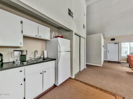 400 S Saliman Road, Unit APT 14, Carson City, NV 89701 Photo
