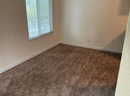 400 S Saliman Road, Unit APT 14, Carson City, NV 89701 Photo