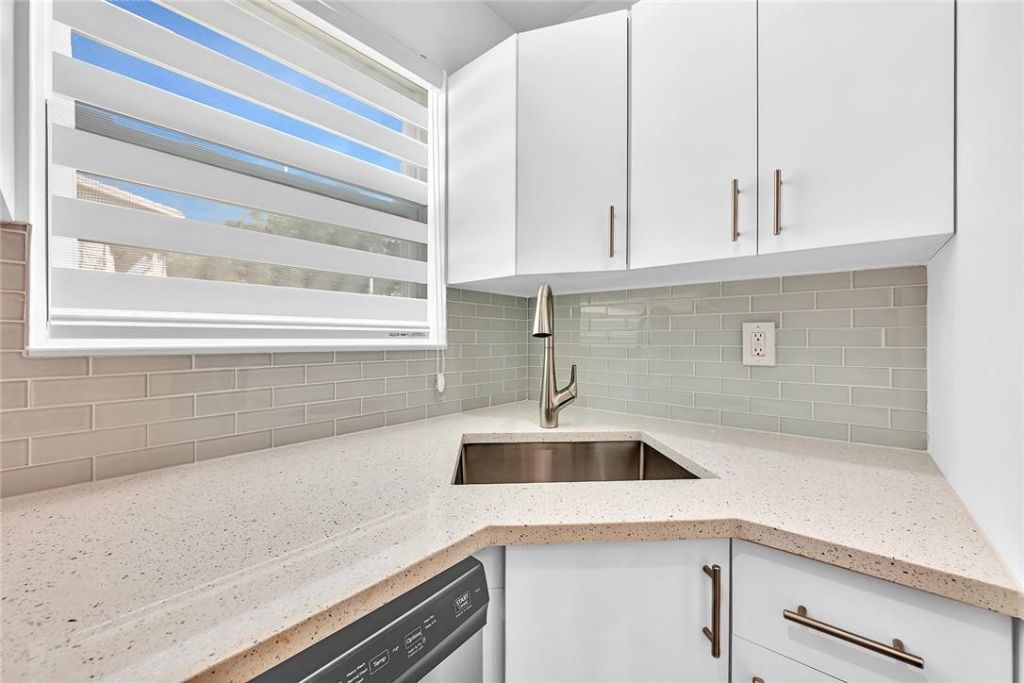 5122 NE 19th Avenue, Unit 4, Fort Lauderdale, FL 33308 Photo