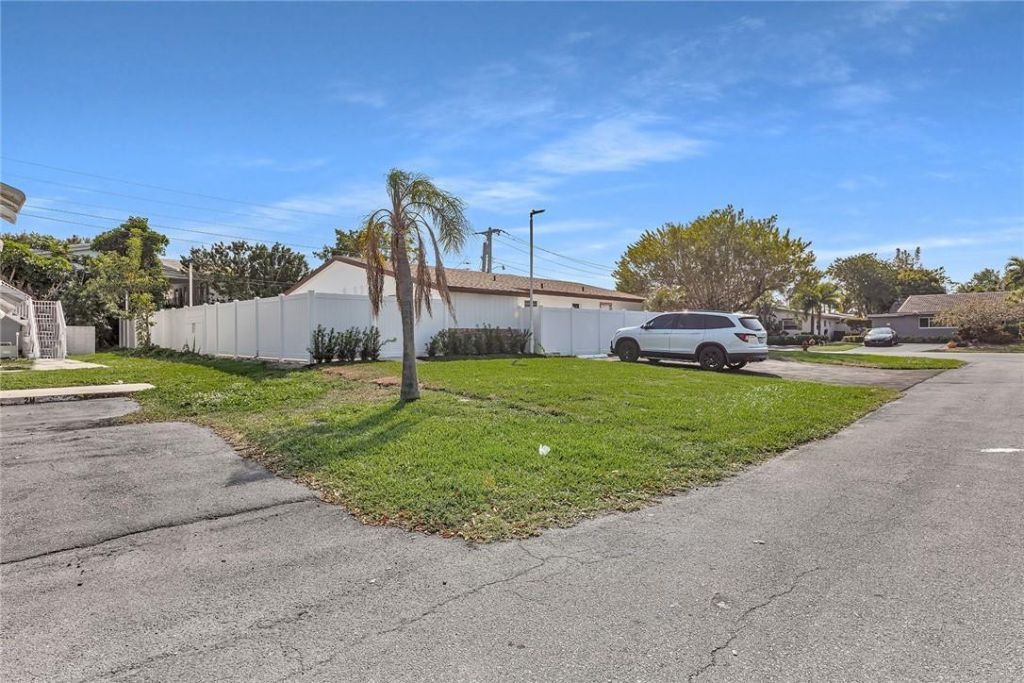 5122 NE 19th Avenue, Unit 4, Fort Lauderdale, FL 33308 Photo