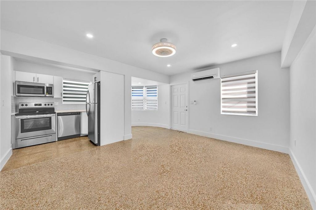 5122 NE 19th Avenue, Unit 4, Fort Lauderdale, FL 33308 Photo