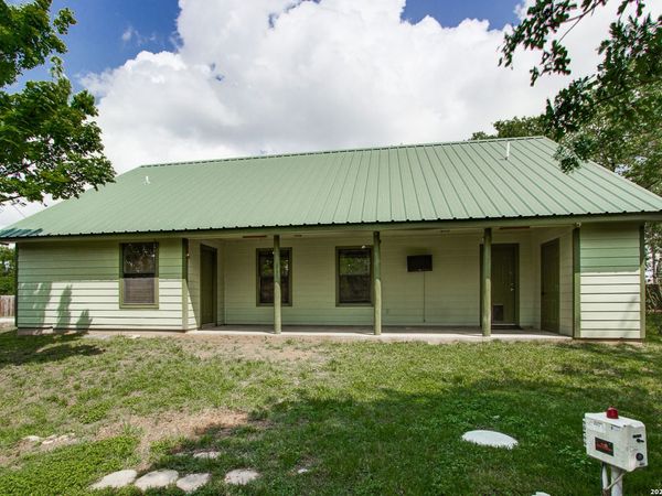 134 High Timbers Rd, Bastrop, TX 78602