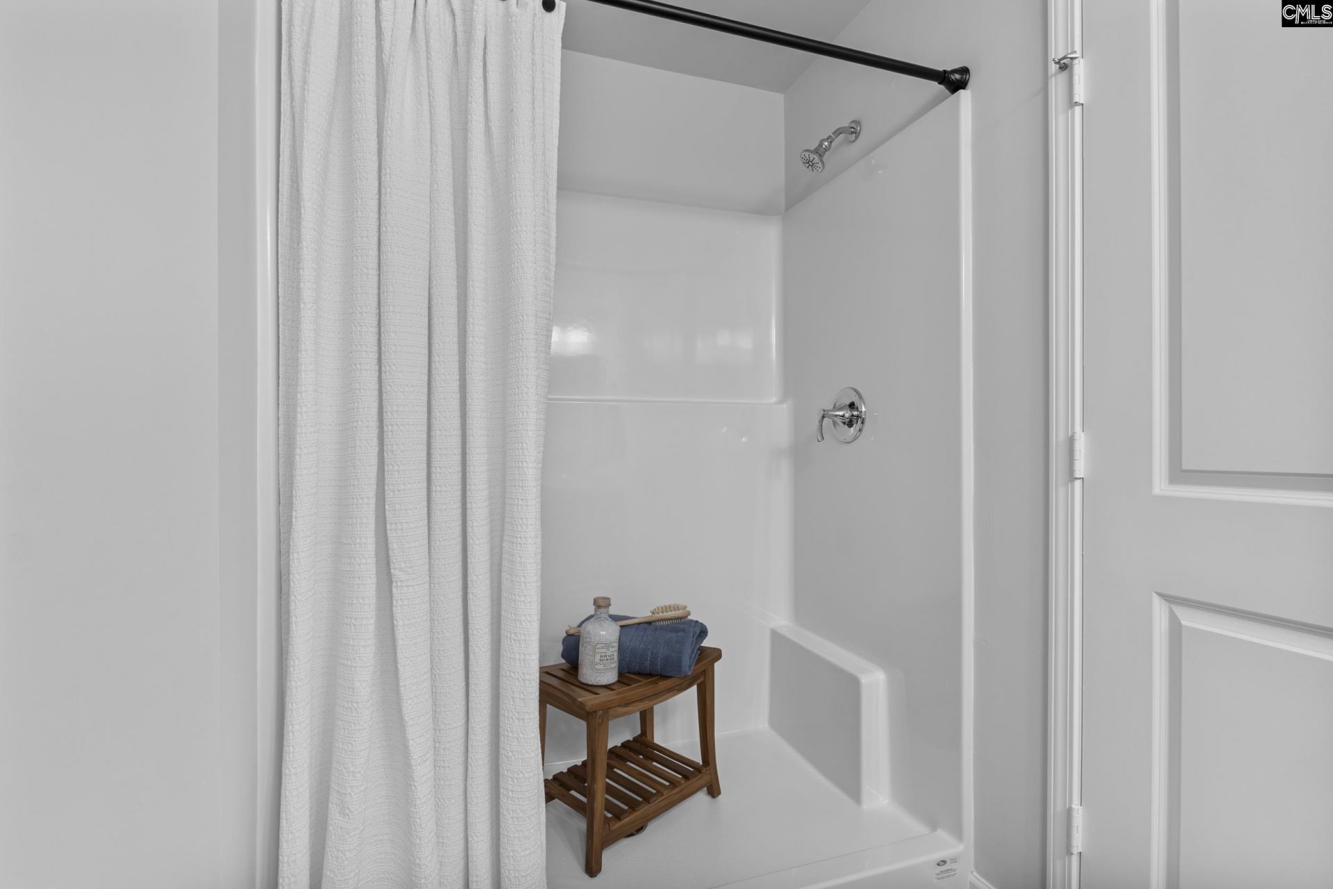 150 Cape Horn Drive Photo 17