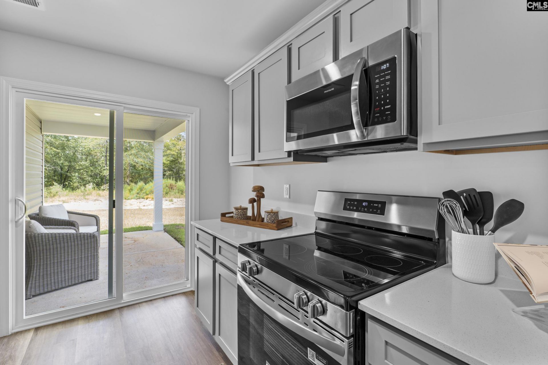 150 Cape Horn Drive Photo 8