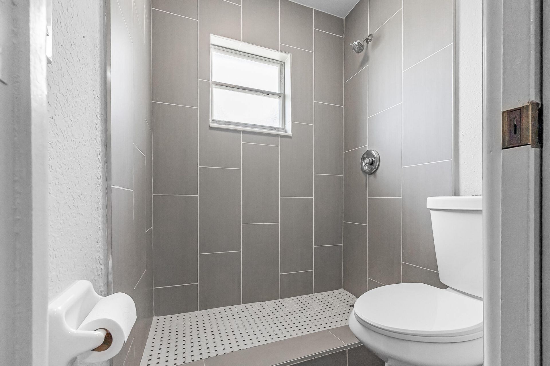 550 SW Prima Vista Boulevard, Port Saint Lucie, FL 34983 Photo