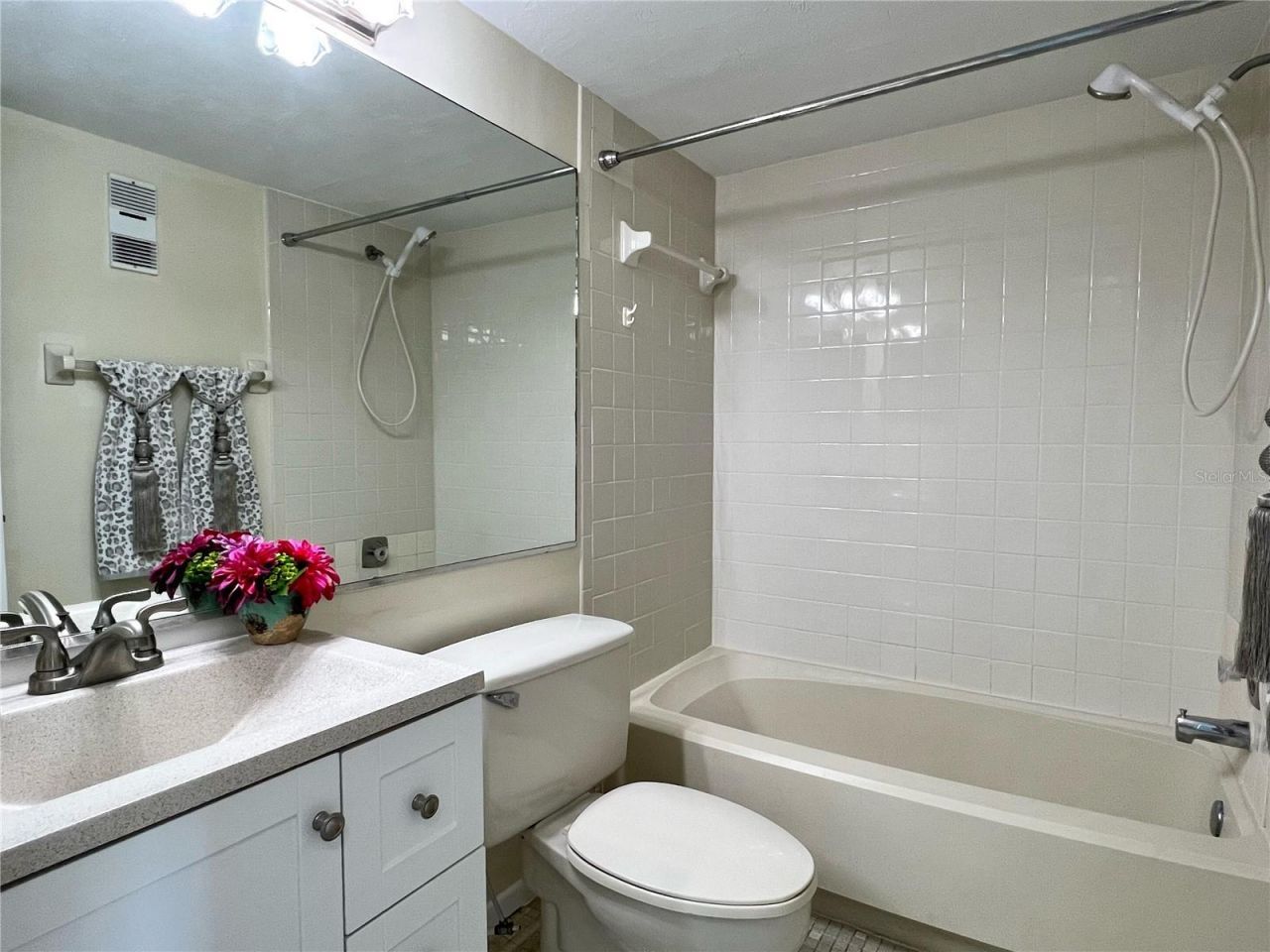 3233 Candle Ridge Drive , Unit 101, Orlando, FL 32822 Photo