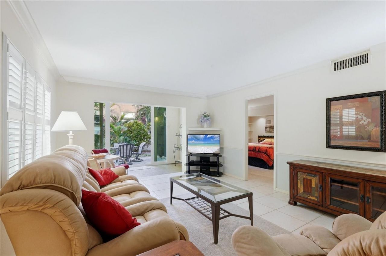 260 Santa Maria Street, Unit 105, Venice, FL 34285 Photo