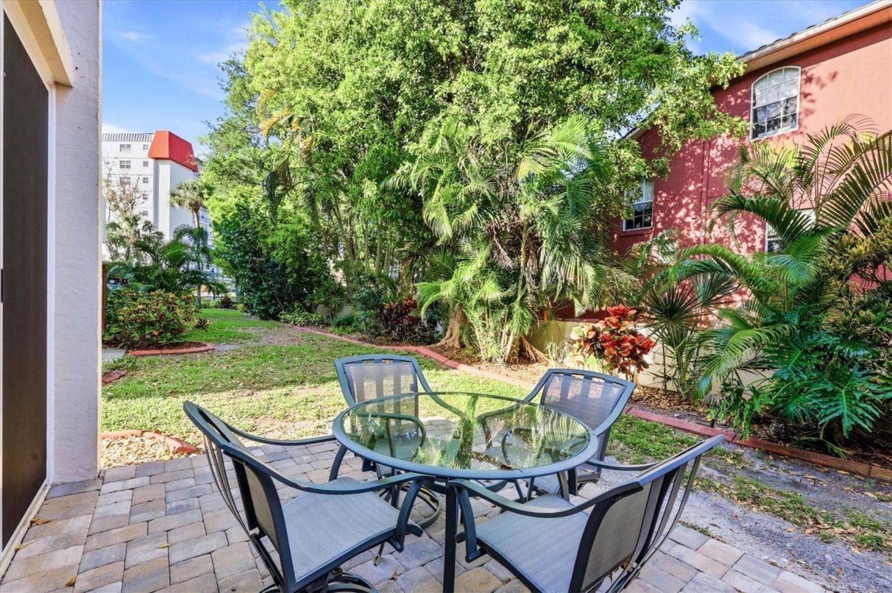 260 Santa Maria Street, Unit 105, Venice, FL 34285 Photo