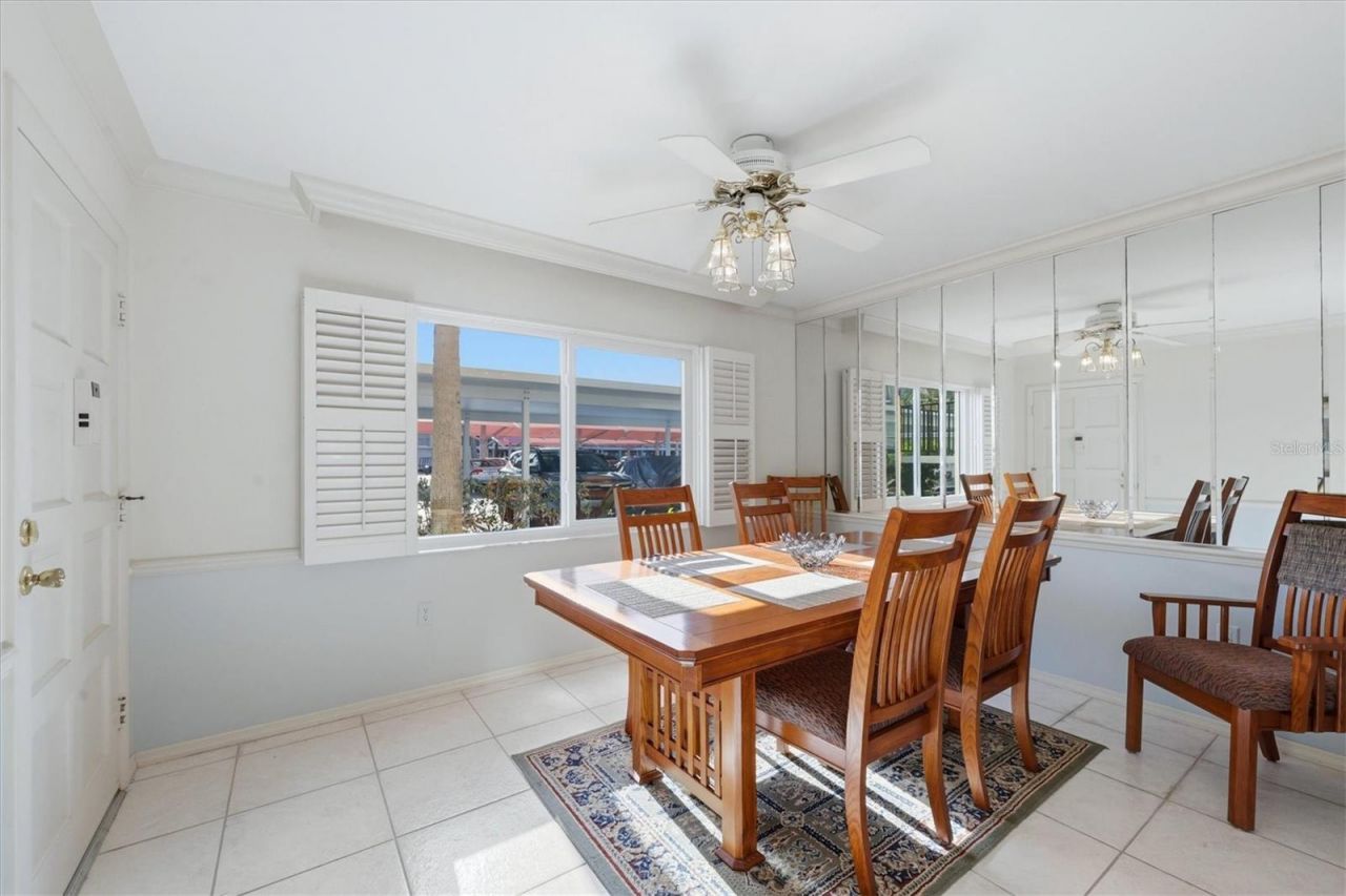 260 Santa Maria Street, Unit 105, Venice, FL 34285 Photo