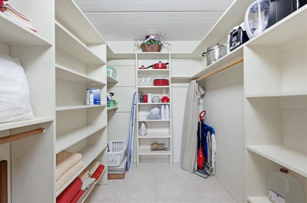 260 Santa Maria Street, Unit 105, Venice, FL 34285 Photo