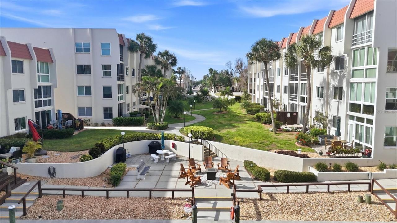 260 Santa Maria Street, Unit 105, Venice, FL 34285 Photo