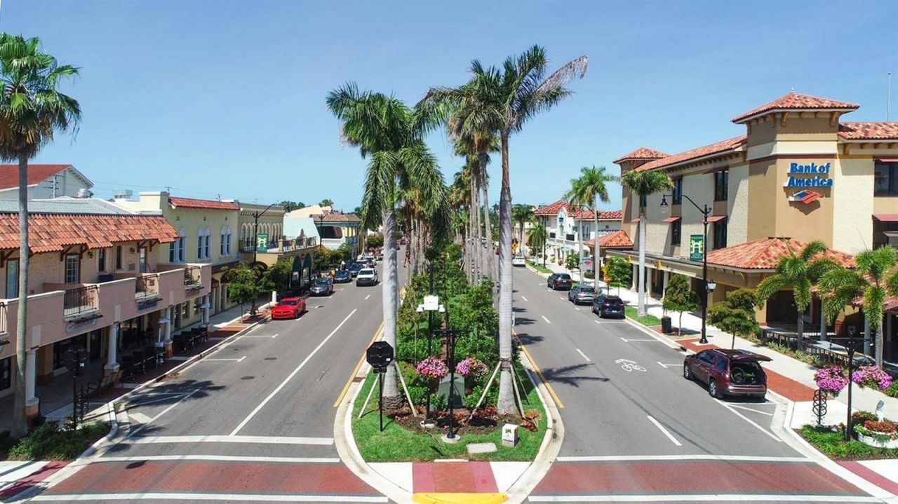 260 Santa Maria Street, Unit 105, Venice, FL 34285 Photo