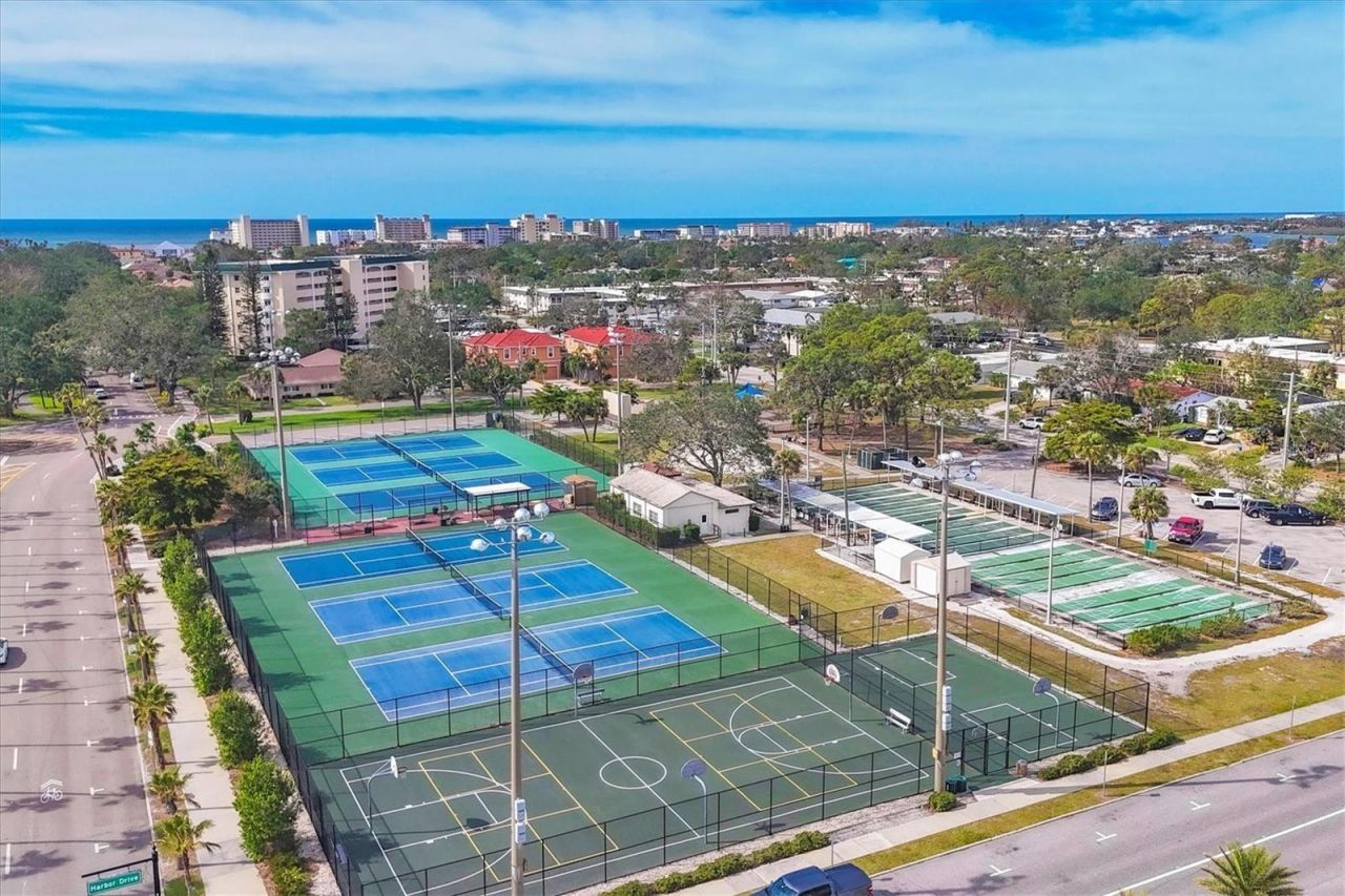 260 Santa Maria Street, Unit 105, Venice, FL 34285 Photo