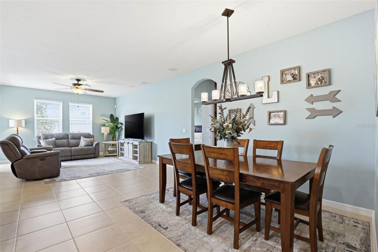 11218 Spring Point Circle , Riverview, FL 33579 Photo