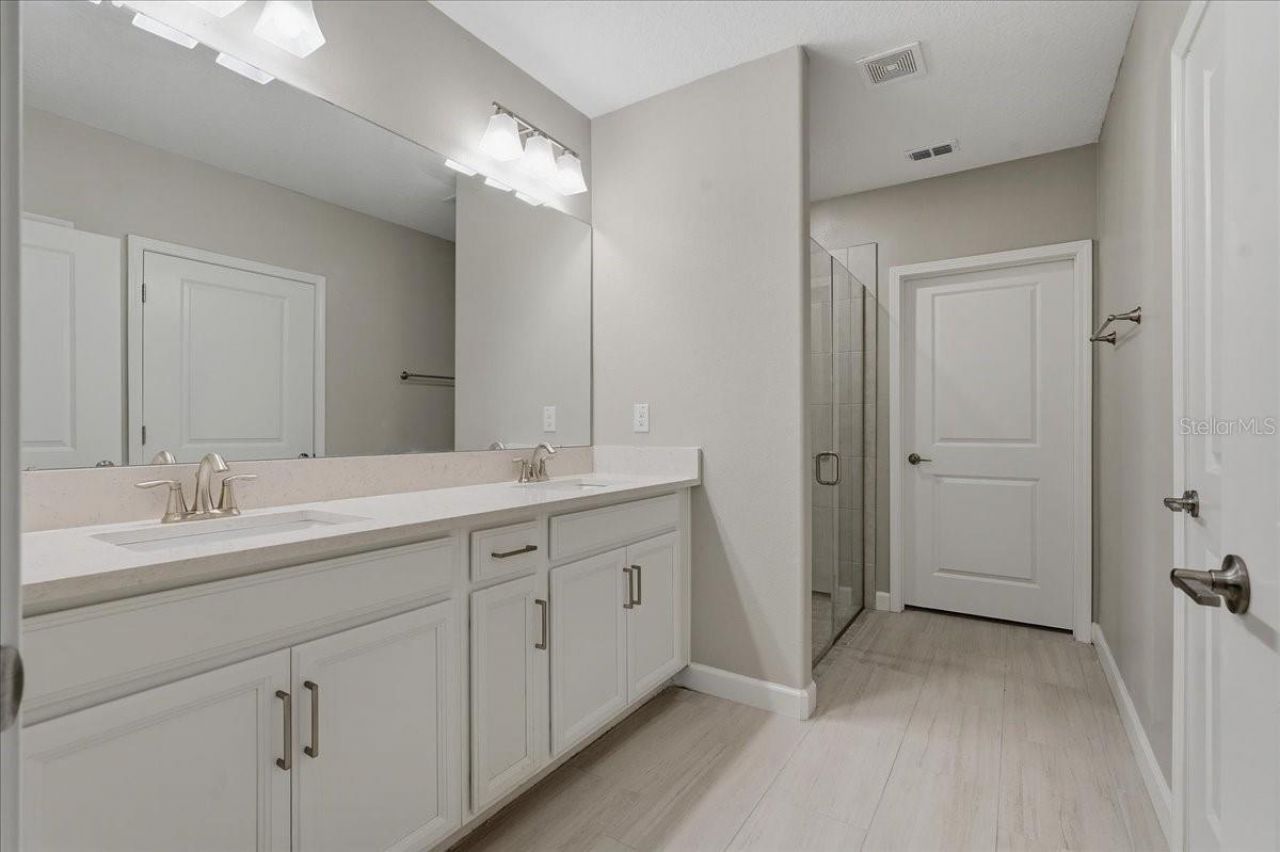 16673 Shell Bay Drive, Land O Lakes, FL 34638 Photo