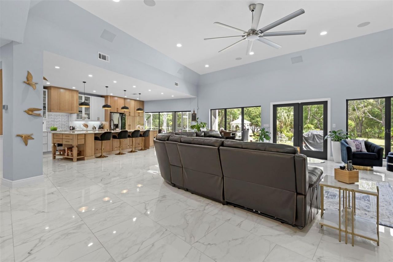 161 W Chase Street , Hernando, FL 34442 Photo