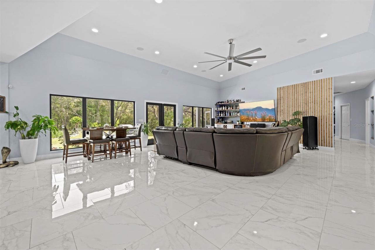 161 W Chase Street , Hernando, FL 34442 Photo