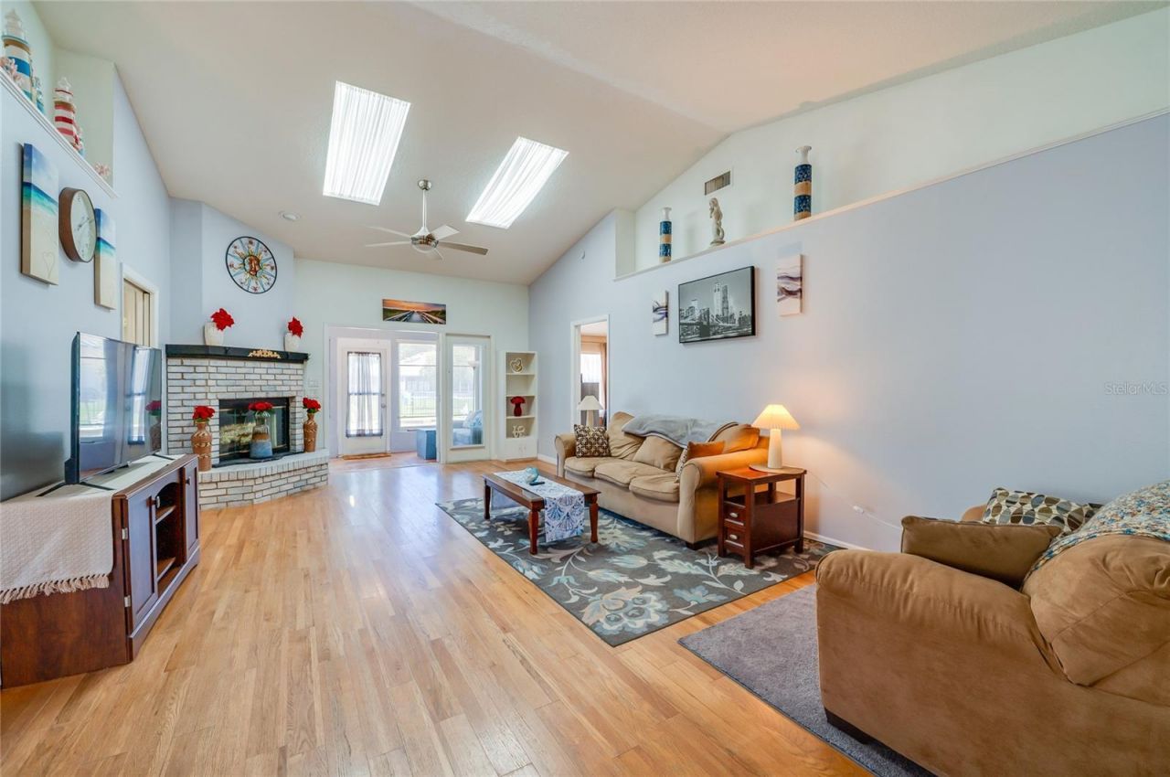 1312 N Wembley Circle, Port Orange, FL 32128 Photo