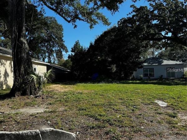 735 EASY AVENUE , ORLANDO, FL 32805