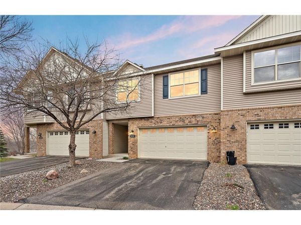 8532 Lakeview Terrace, Savage, MN 55378