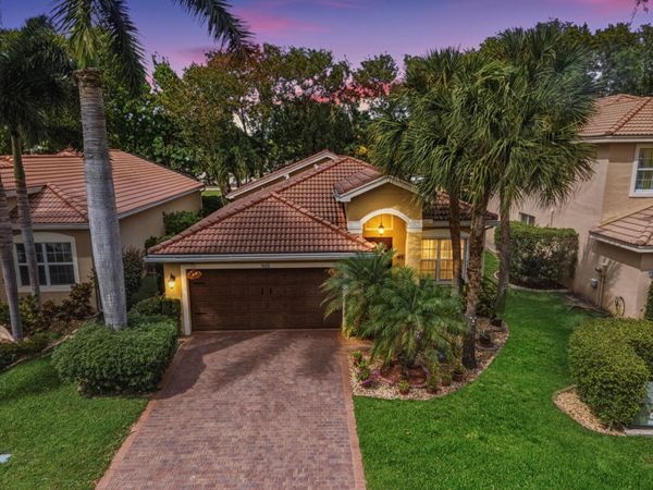 7683 Jewelwood Drive, Boynton Beach, FL 33437