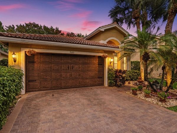 7683 Jewelwood Drive, Boynton Beach, FL 33437