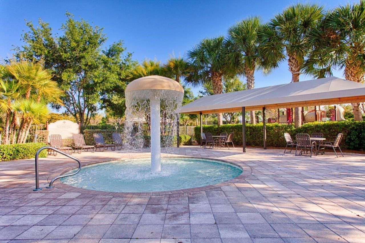 7683 Jewelwood Drive, Boynton Beach, FL 33437 Photo