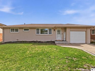 7941 Steinway Road , Lincoln, NE 68505