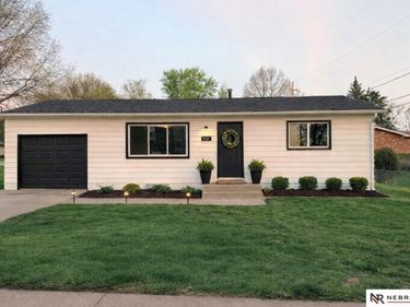 8107 Beechwood Drive , Lincoln, NE 68510