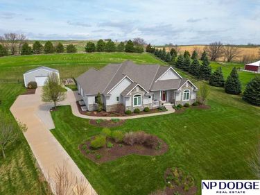 3570 Golden Eagle Circle, Blair, NE 68008