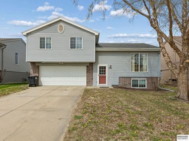 11218 Mary Street , Omaha, NE 68164