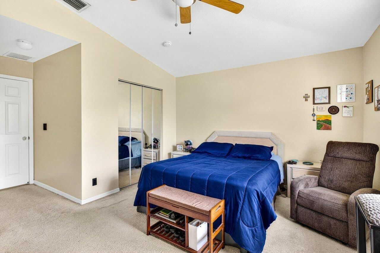 9090 NW 40th Place, Sunrise, FL 33351 Photo