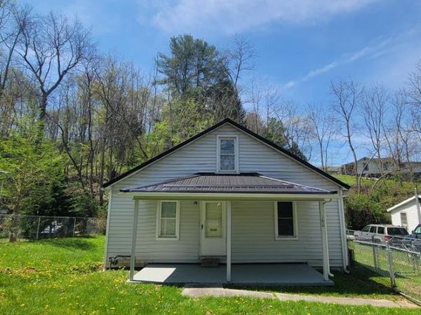 180 Old Pemberton Road, BECKLEY, WV 25801
