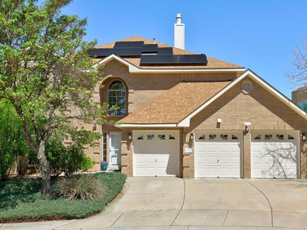 10015 Petra Court NE, Albuquerque, NM 87122