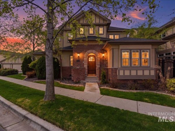 369 E Wexford Lane, Eagle, ID 83616