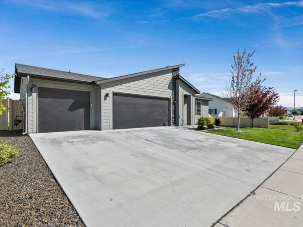 5056 W Sands Basin Dr., Meridian, ID 83646