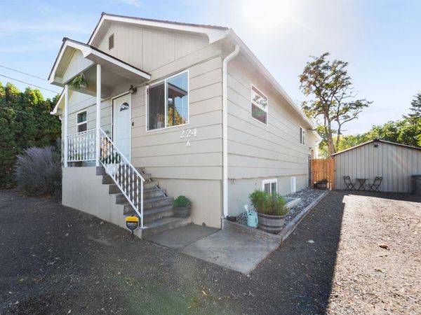 224 S Garden Court, Lewiston, ID 83501