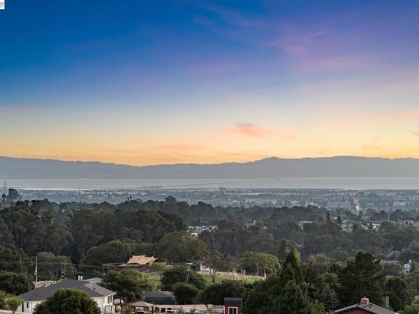 3606 Sarita St, Hayward, CA 94542