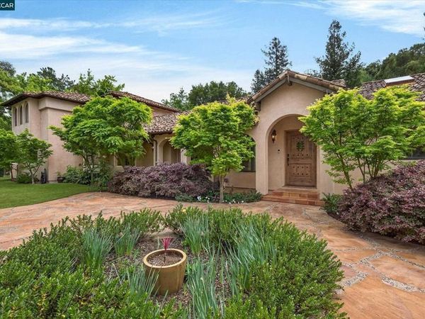 80 Rheem Blvd, Orinda, CA 94563