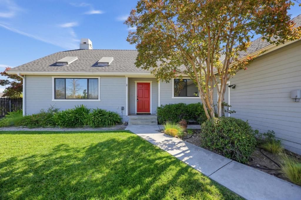 2468 Falcon Drive, Paso Robles, CA 93446 Main Photo