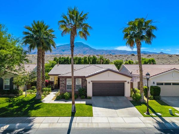 60755 Living Stone Drive, La Quinta, CA 92253
