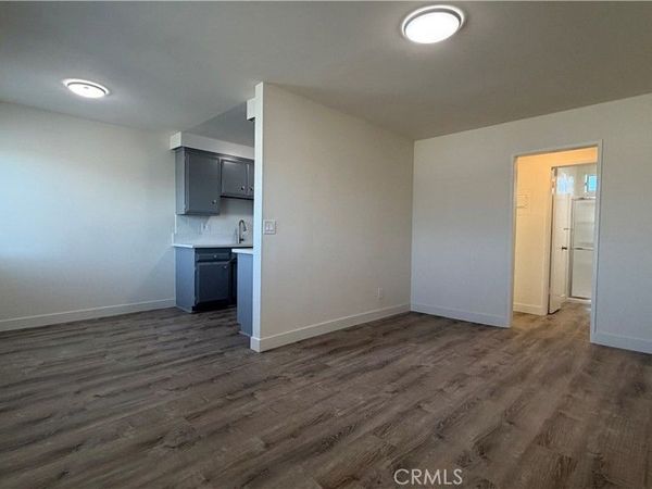 908 S Marguerita Avenue, Unit 6, Alhambra, CA 91803