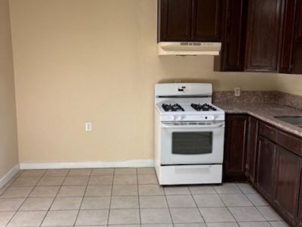 1080 Geraghty Avenue, Los Angeles, CA 90063