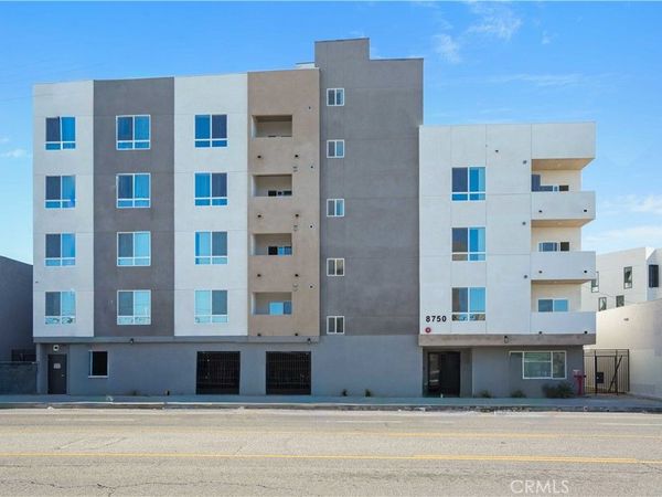 8750 Sepulveda Boulevard, Unit 310, North Hills, CA 91343