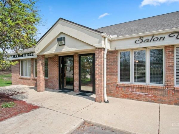 123 Keveling Drive, Saline, MI 48176