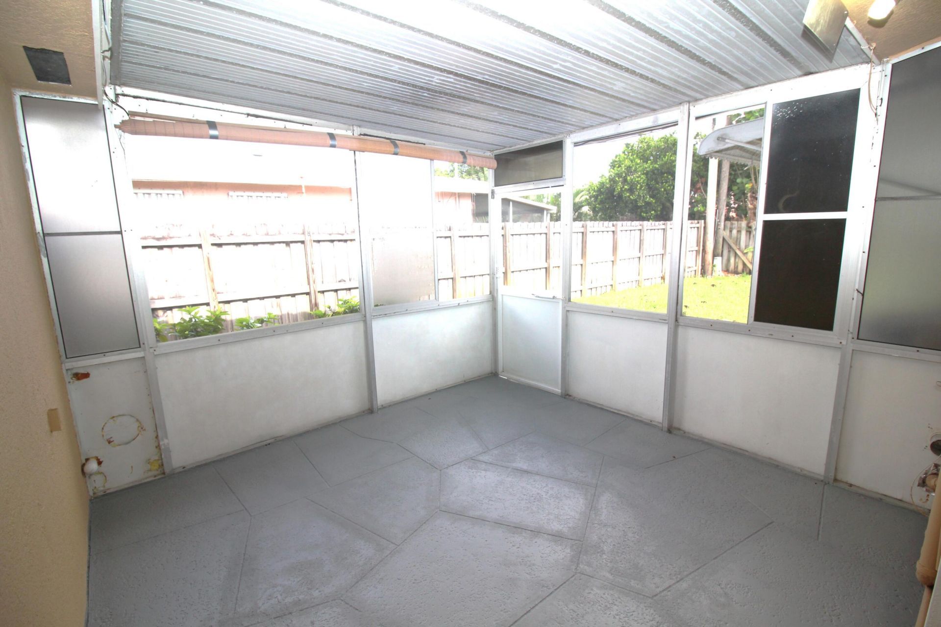 551 SE 15th Street, Unit W, Pompano Beach, FL 33062 Photo