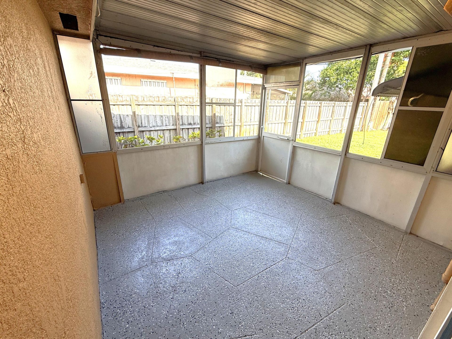 551 SE 15th Street, Unit W, Pompano Beach, FL 33062 Photo
