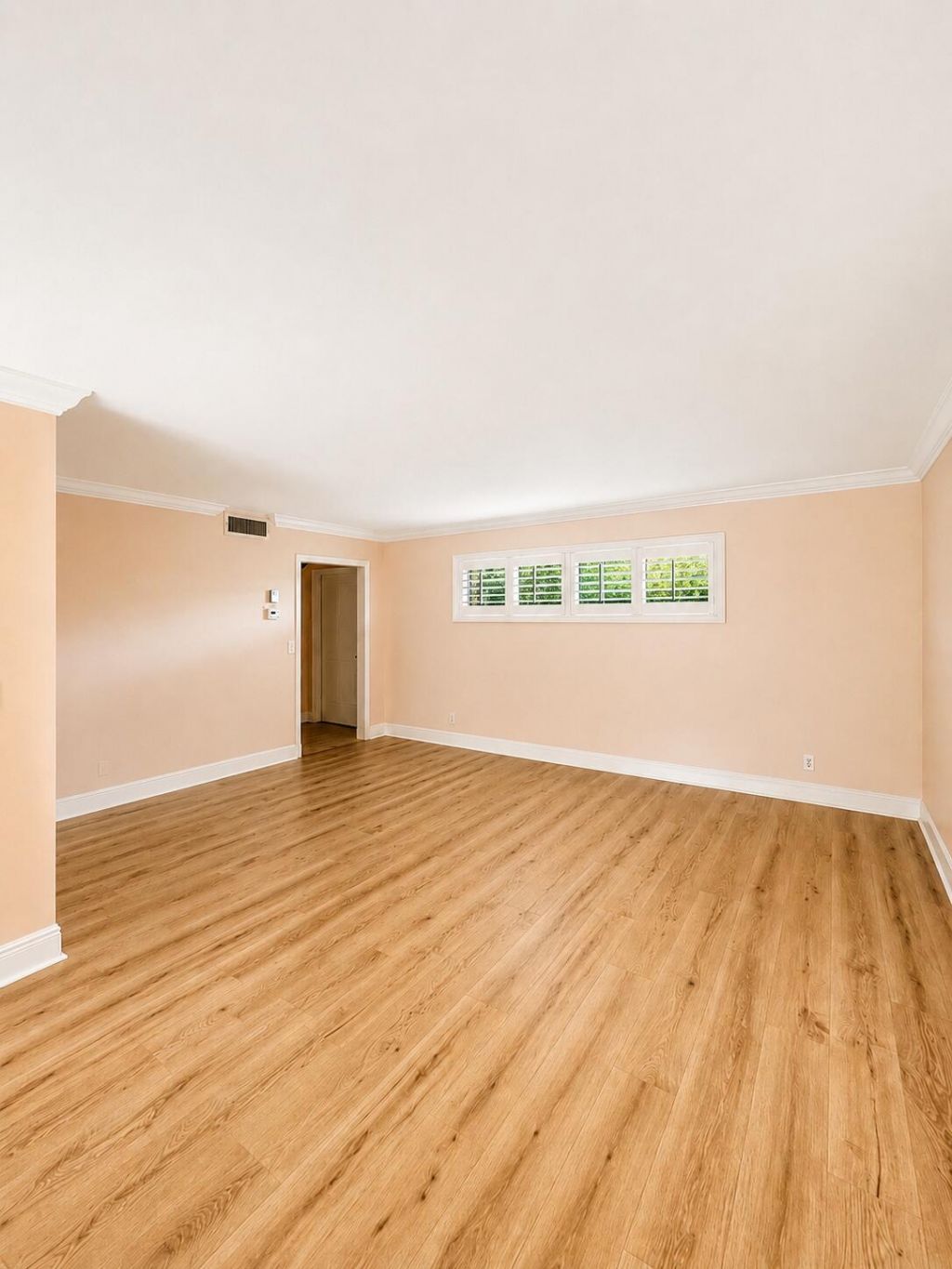 33 Colonial Club Drive, Unit 203, Boynton Beach, FL 33435 Photo